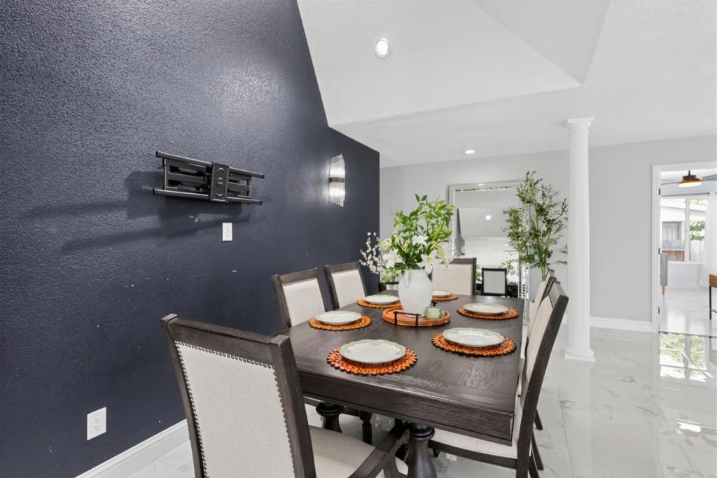 628 Carpino Avenue Property Photo 10