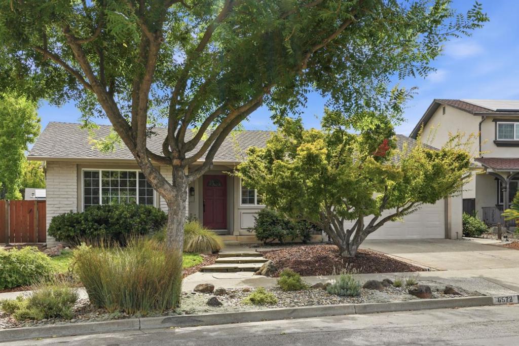 6572 Hidden Creek Drive Property Photo 1