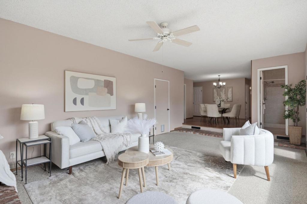 6572 Hidden Creek Drive Property Photo 14