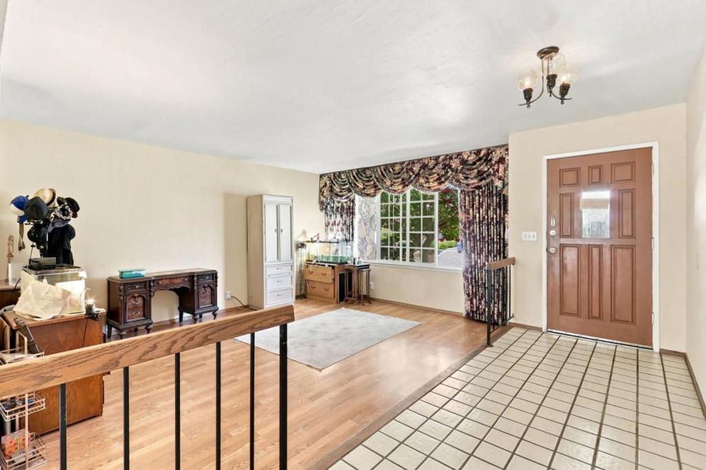 3110 Capelaw Court Property Photo 6