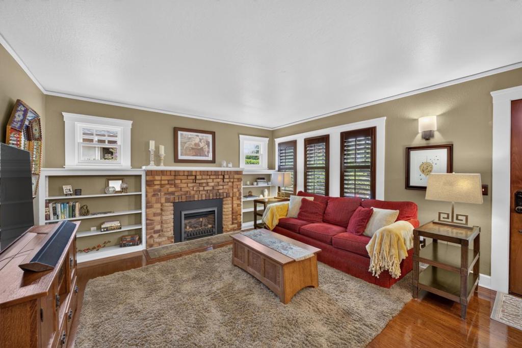 24 Fulton Street Property Photo 12
