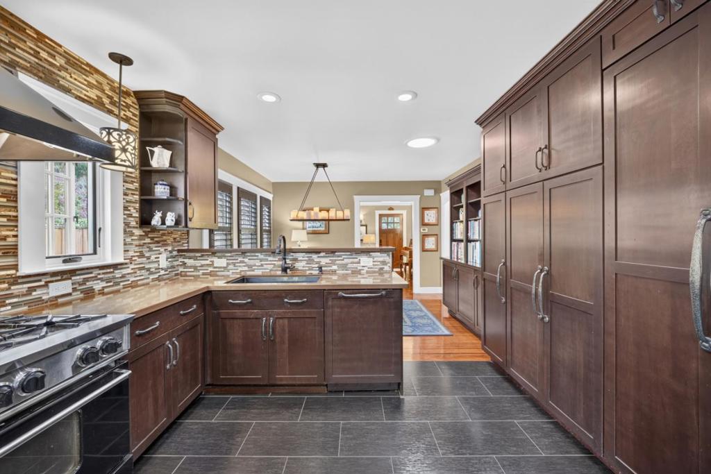 24 Fulton Street Property Photo 20