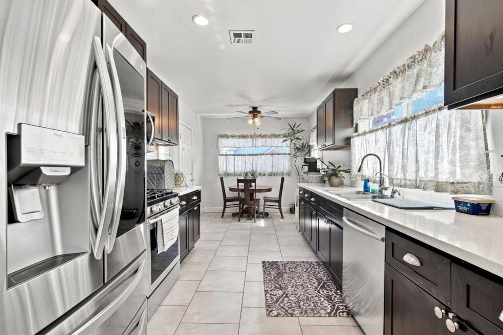 524 California Street Property Photo 10