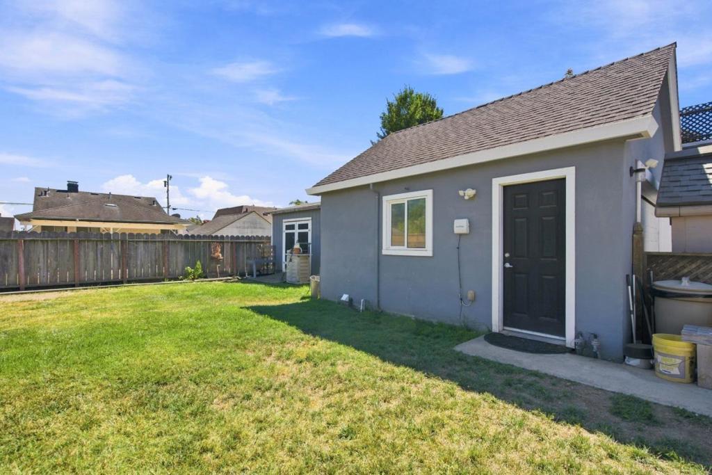 524 California Street Property Photo 20