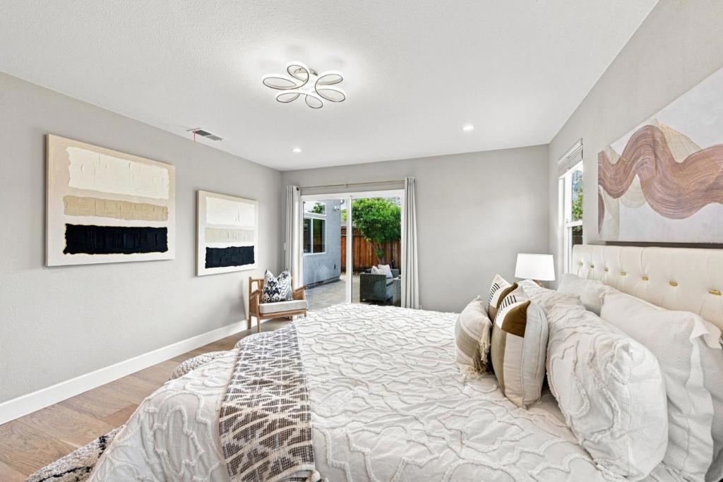 41717 Gifford Street Property Photo 23
