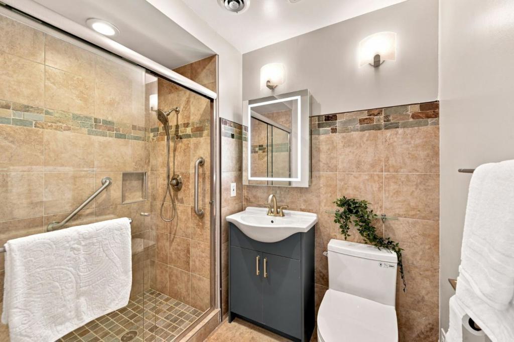 41717 Gifford Street Property Photo 34