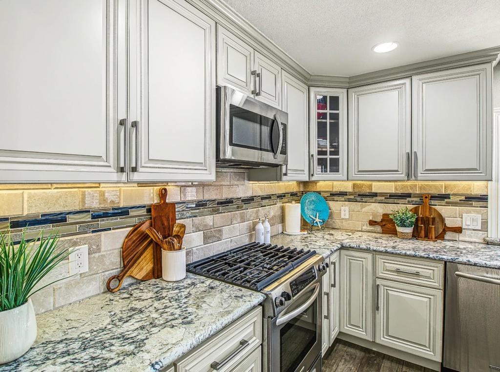 6511 Plainview Court Property Photo 17