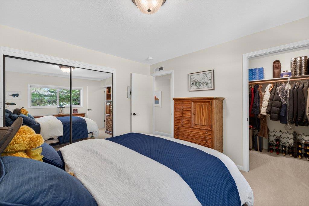 107 Bar Harbor Court Property Photo 27