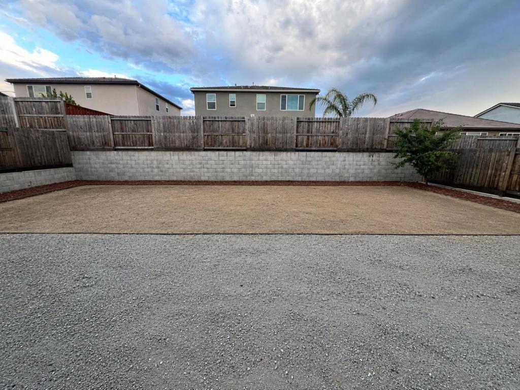 2041 Rosewood Drive Property Photo 15