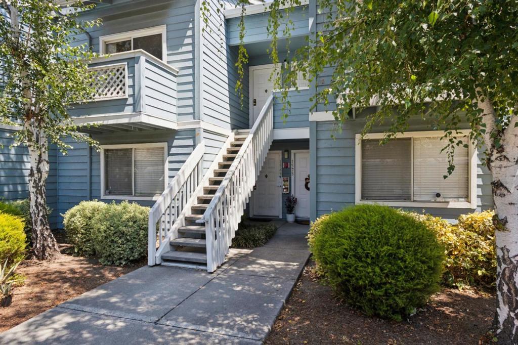 1575 Four Oaks Circle Property Photo 63
