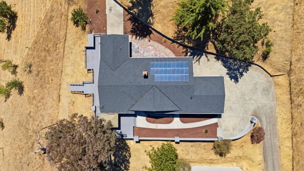 2301 Hess Road Property Photo 5