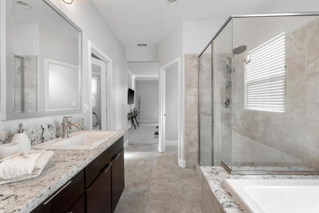 6123 Sunstone Drive Property Photo 21
