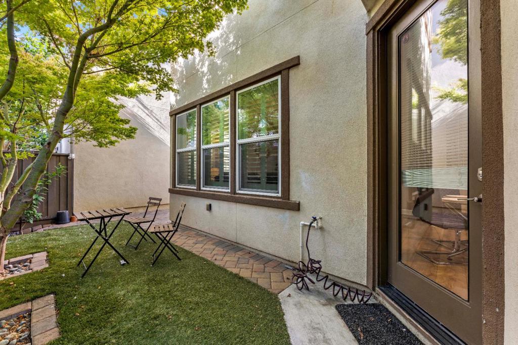 6123 Sunstone Drive Property Photo 34