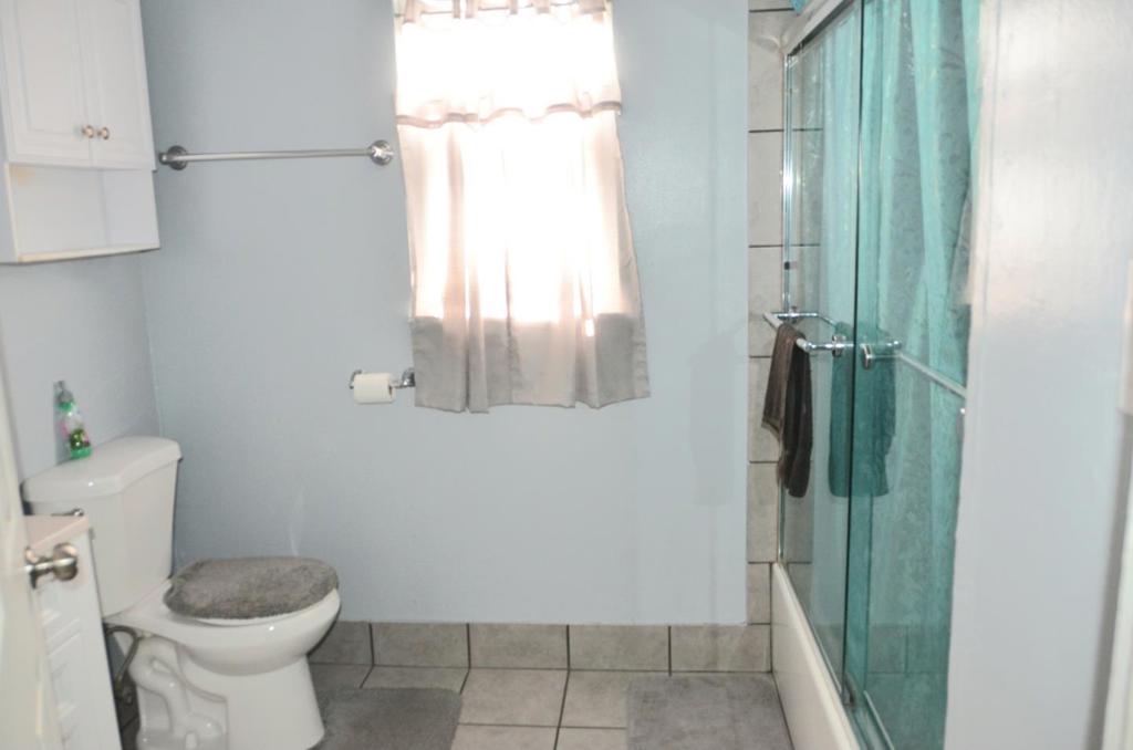 322 E Tregallas Road Property Photo 8
