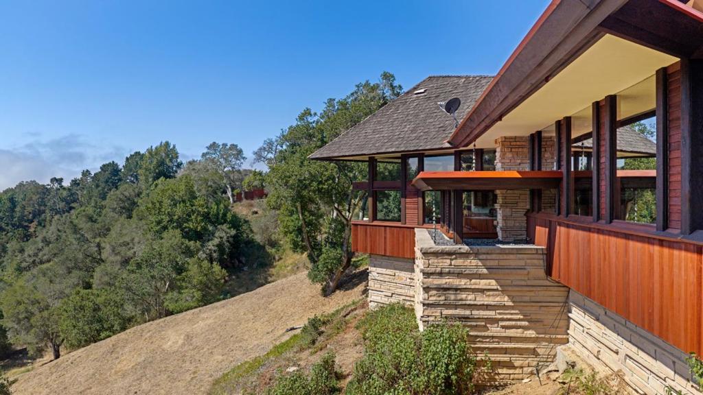 999 N Rodeo Gulch Road Property Photo 3