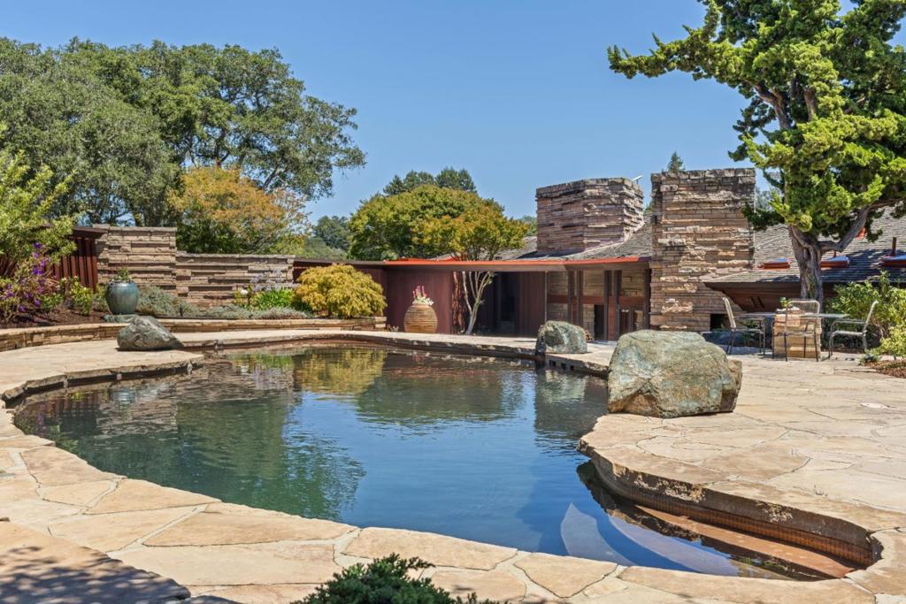 999 N Rodeo Gulch Road Property Photo 6