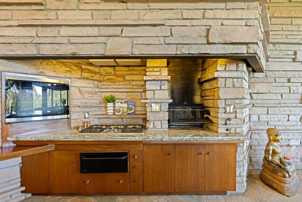 999 N Rodeo Gulch Road Property Photo 19