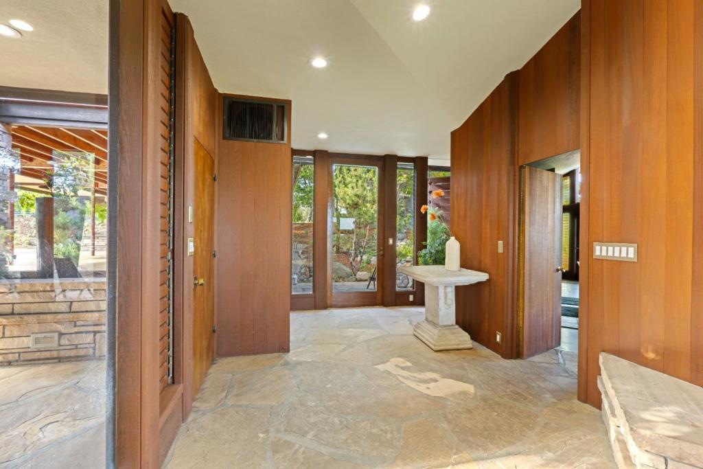 999 N Rodeo Gulch Road Property Photo 25