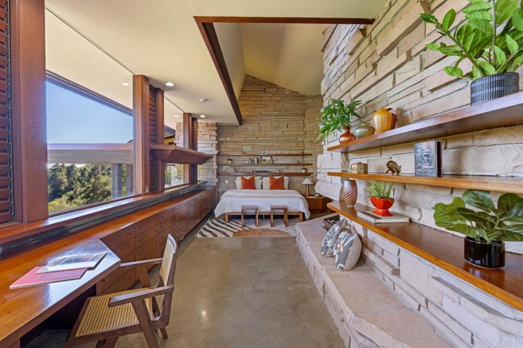 999 N Rodeo Gulch Road Property Photo 26