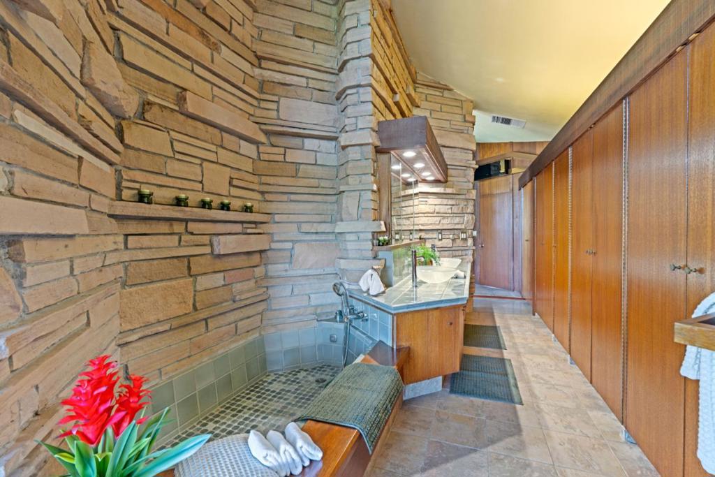 999 N Rodeo Gulch Road Property Photo 35