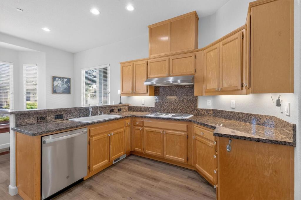 8039 Leno Drive Property Photo 20