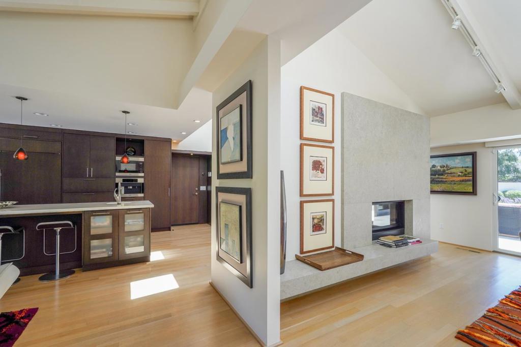 7086 Valley Greens Circle Property Photo 6