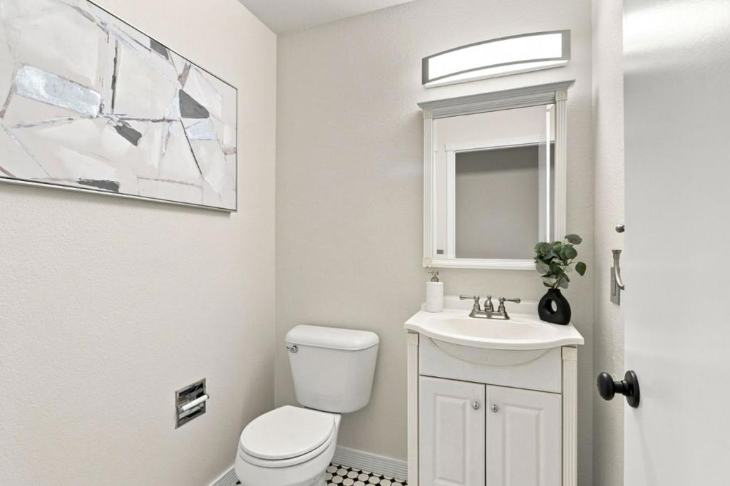 762 Pollard Road Property Photo 23