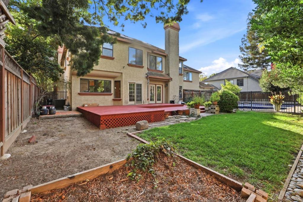 17520 Serene Drive Property Photo 12