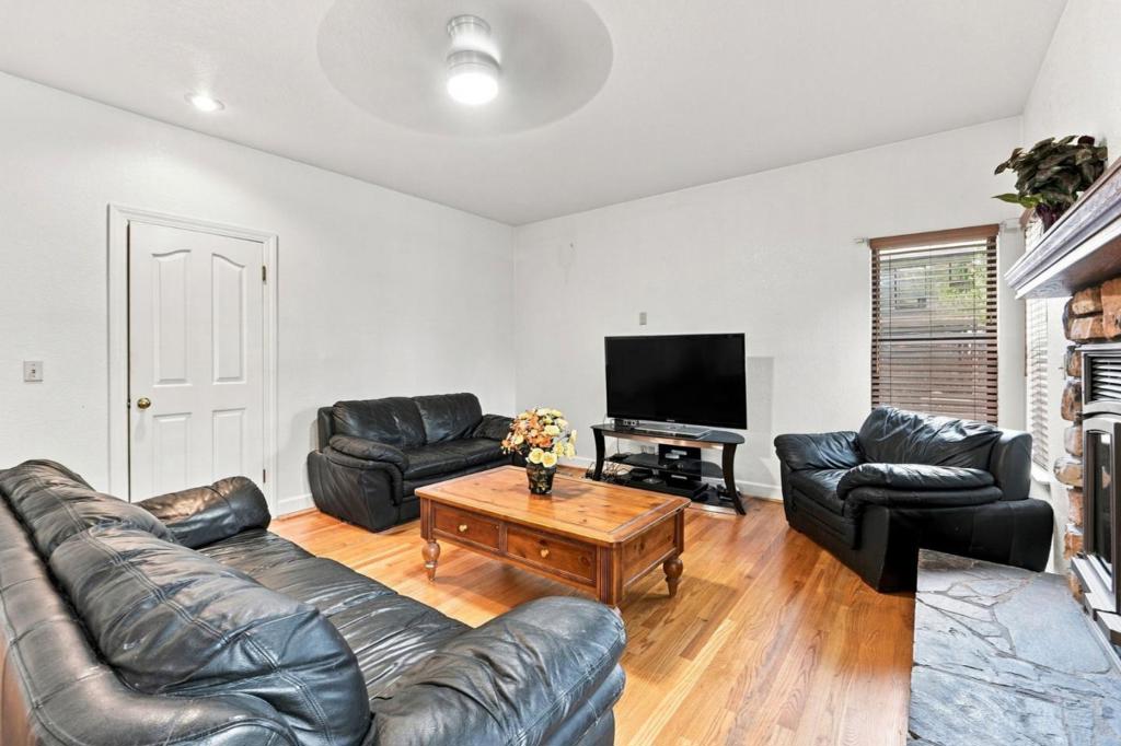 17520 Serene Drive Property Photo 19