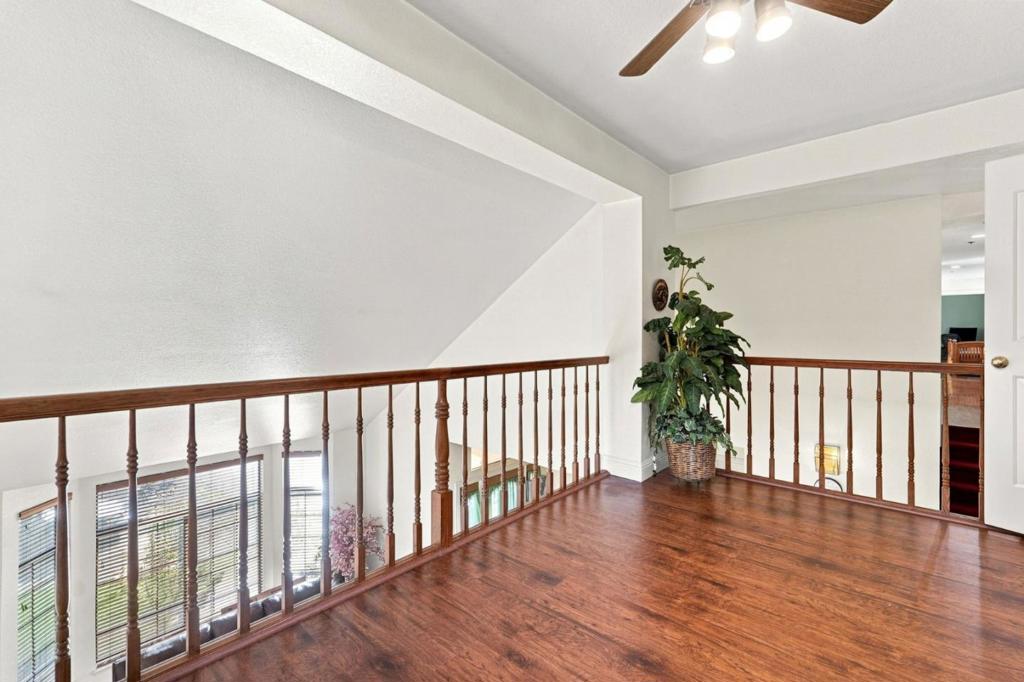 17520 Serene Drive Property Photo 30