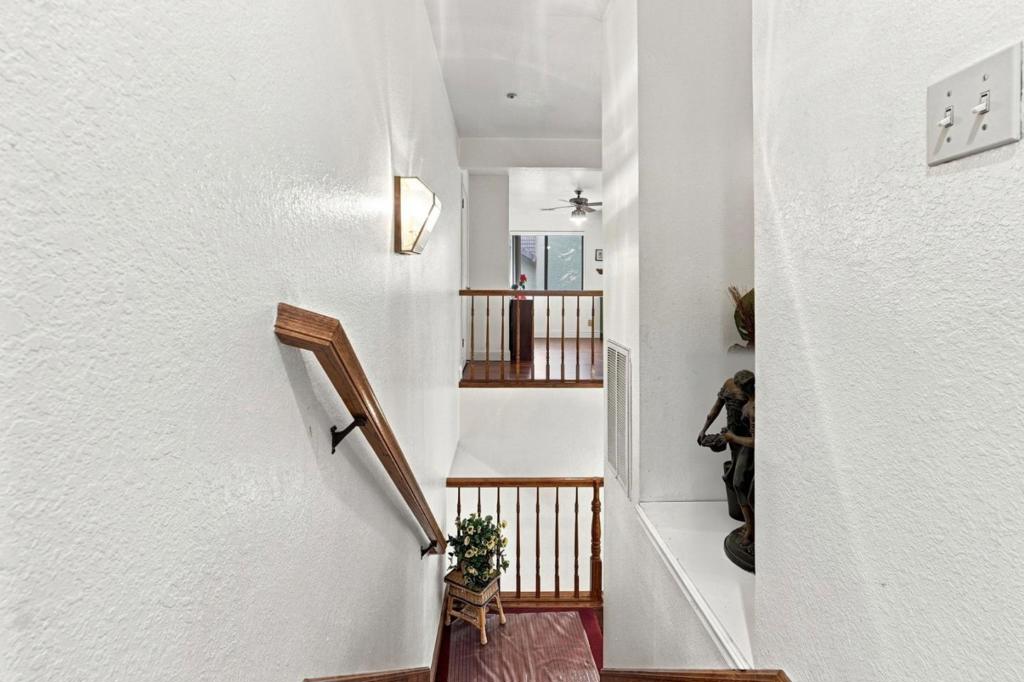 17520 Serene Drive Property Photo 32