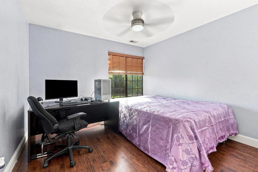 17520 Serene Drive Property Photo 33