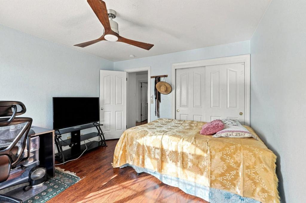 17520 Serene Drive Property Photo 37