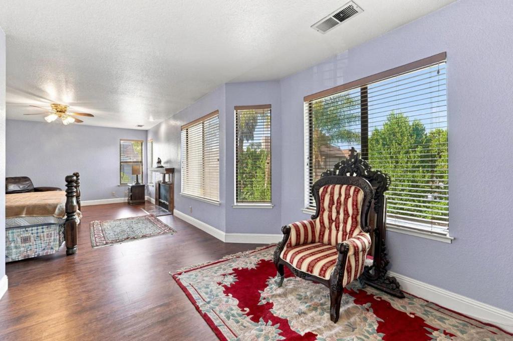 17520 Serene Drive Property Photo 43