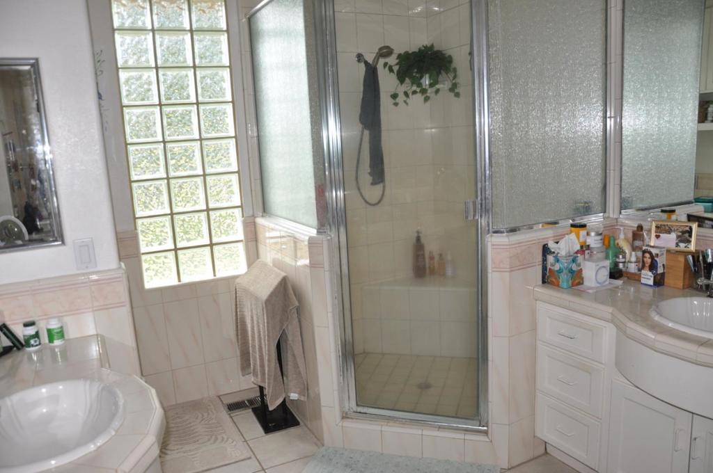 300 Mcmahon Road Property Photo 13