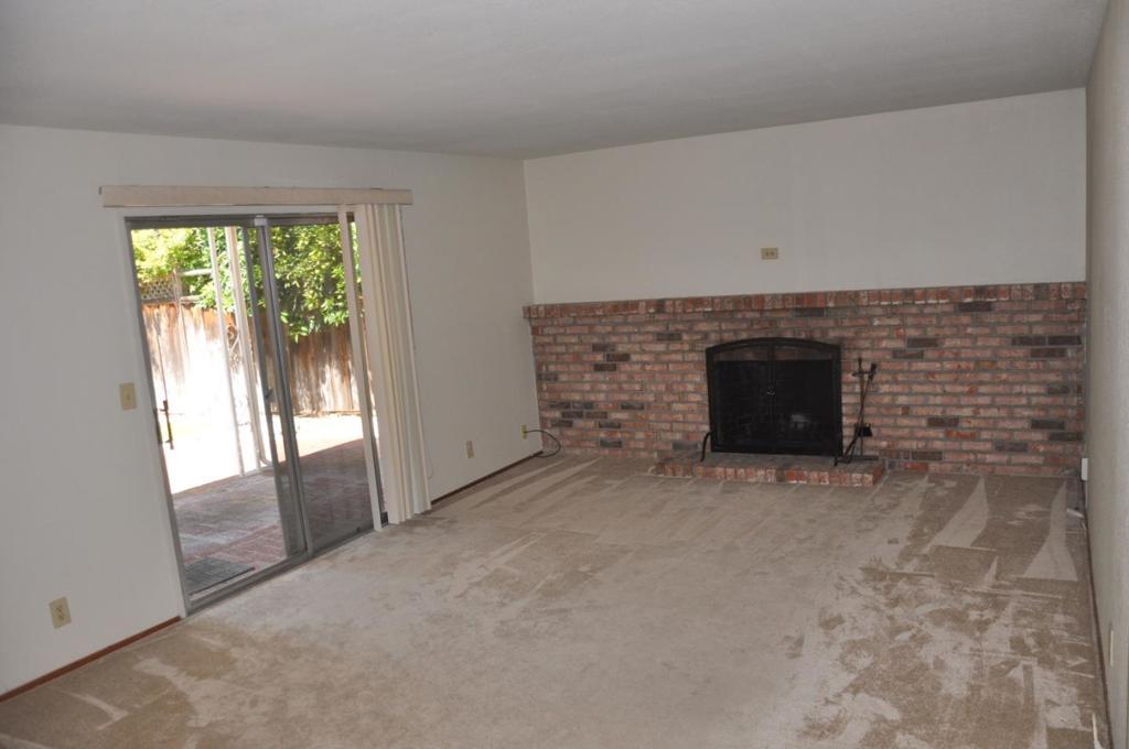 567 Hyde Park Drive Property Photo 5
