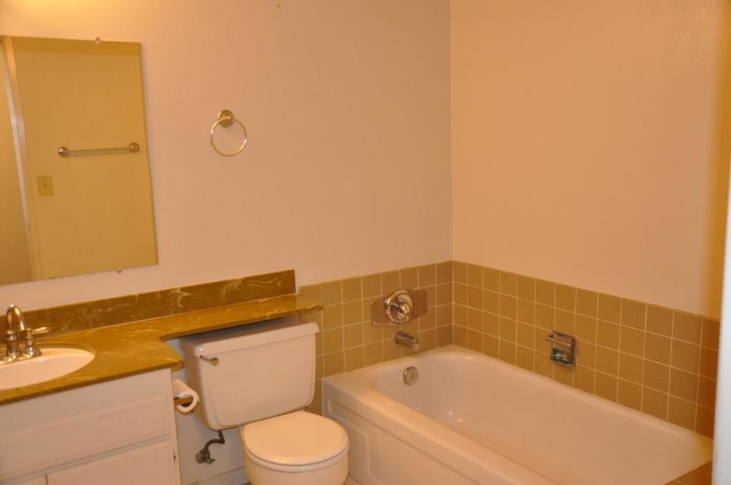 567 Hyde Park Drive Property Photo 10