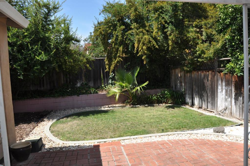 567 Hyde Park Drive Property Photo 14