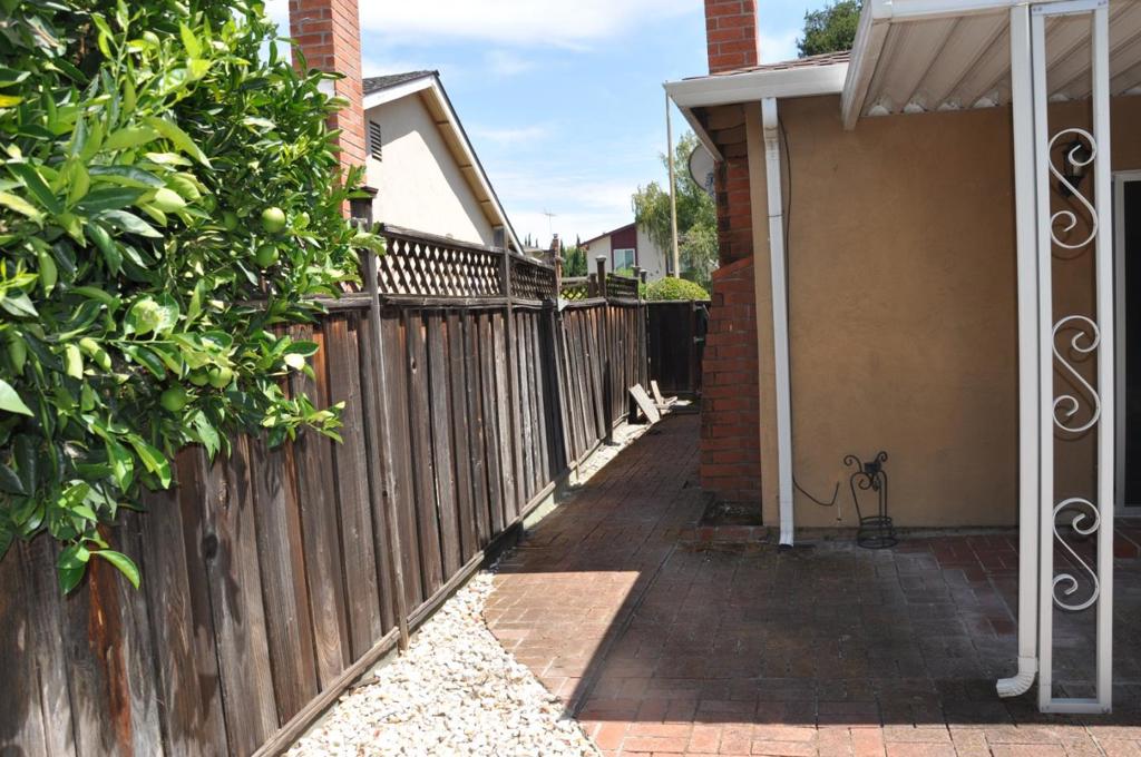 567 Hyde Park Drive Property Photo 16