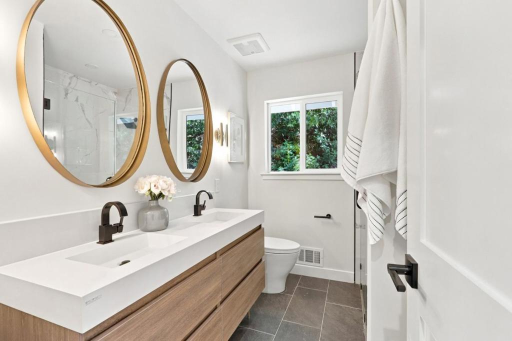 15560 Blossom Hill Road Property Photo 39