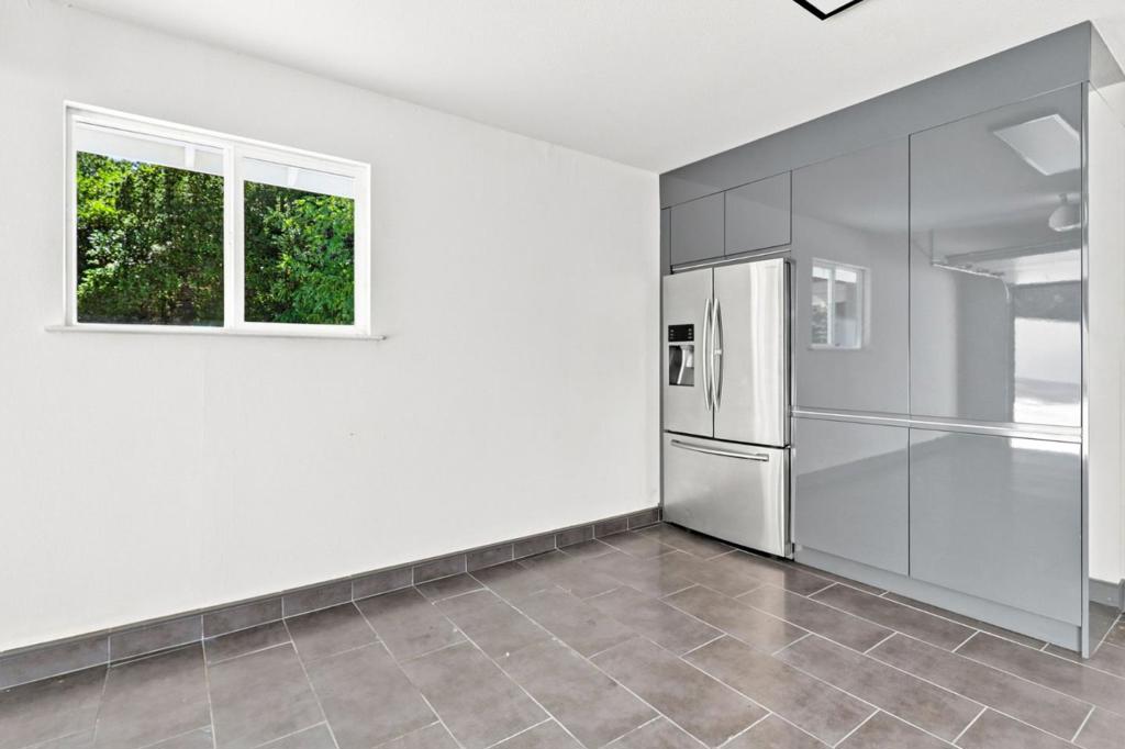 15560 Blossom Hill Road Property Photo 44