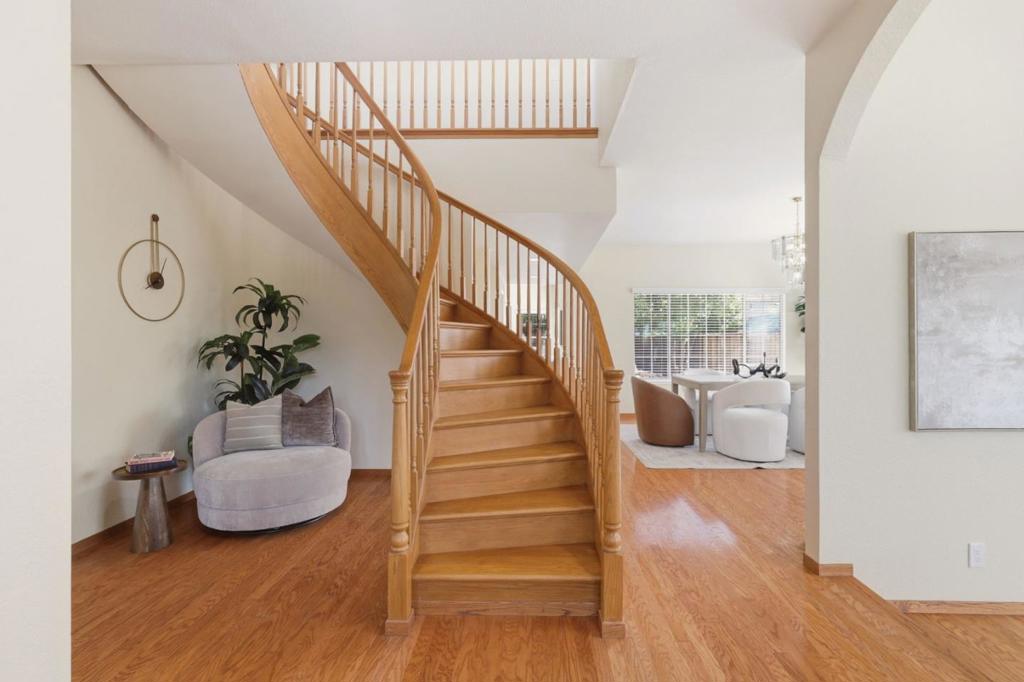 330 Senter Road Property Photo 4