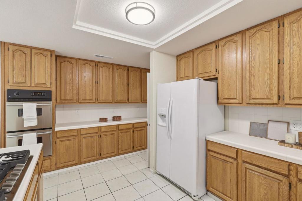 330 Senter Road Property Photo 12