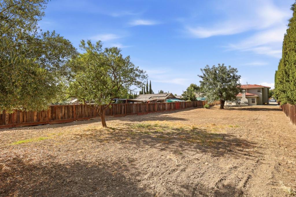 330 Senter Road Property Photo 33