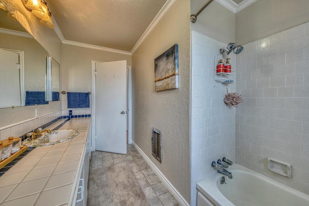 16985 Forrest Lane B Property Photo 36