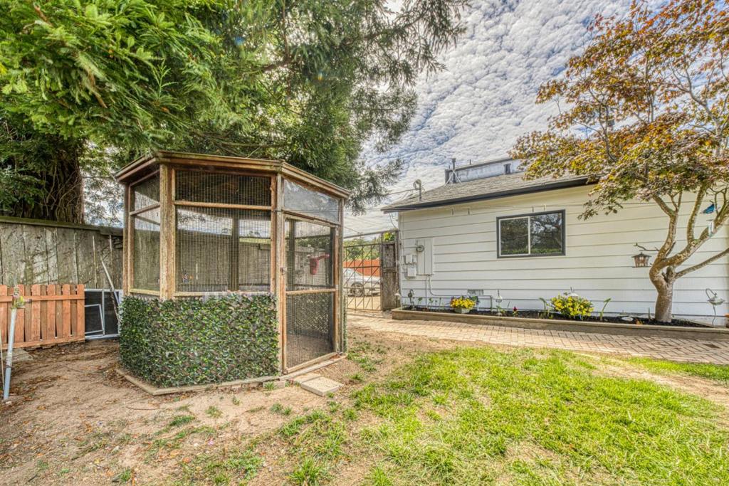 16985 Forrest Lane B Property Photo 40