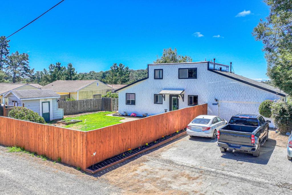 16985 Forrest Lane B Property Photo 45