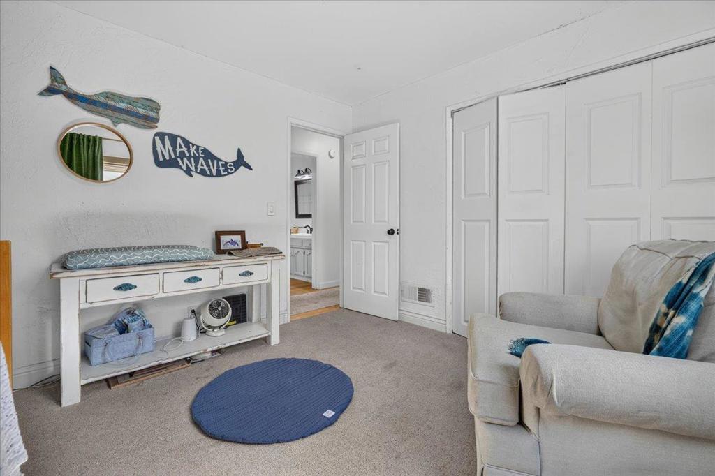 1194 Loyola Drive Property Photo 32