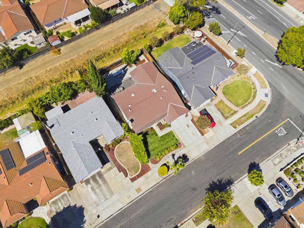 1593 Stubbins Way Property Photo 27