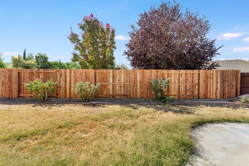 1542 Venice Circle Property Photo 36